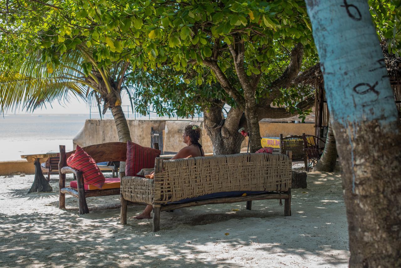 Hostel Soul Breeze Backpackers Diani Diani Beach Zewnętrze zdjęcie