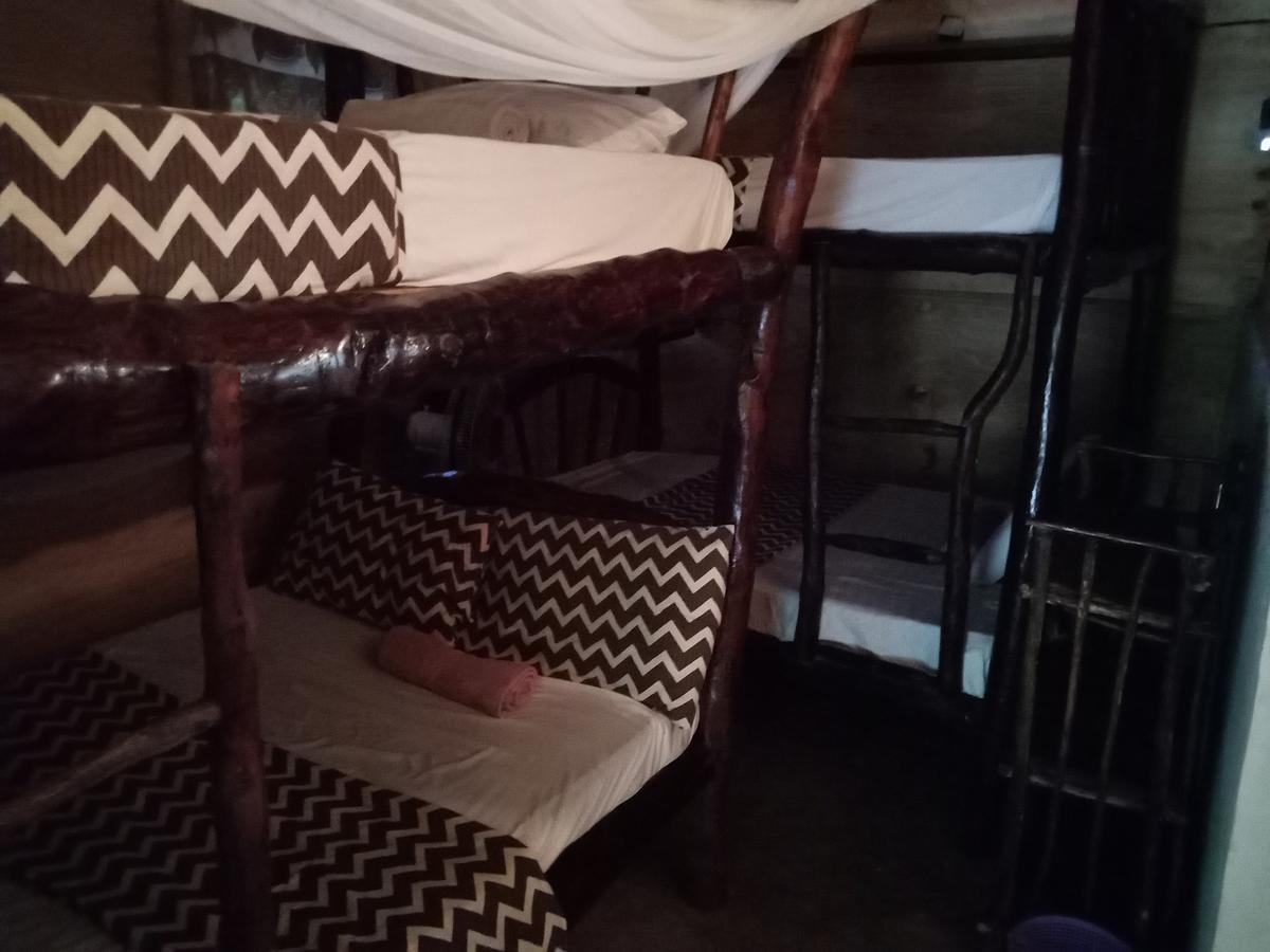 Hostel Soul Breeze Backpackers Diani Diani Beach Zewnętrze zdjęcie