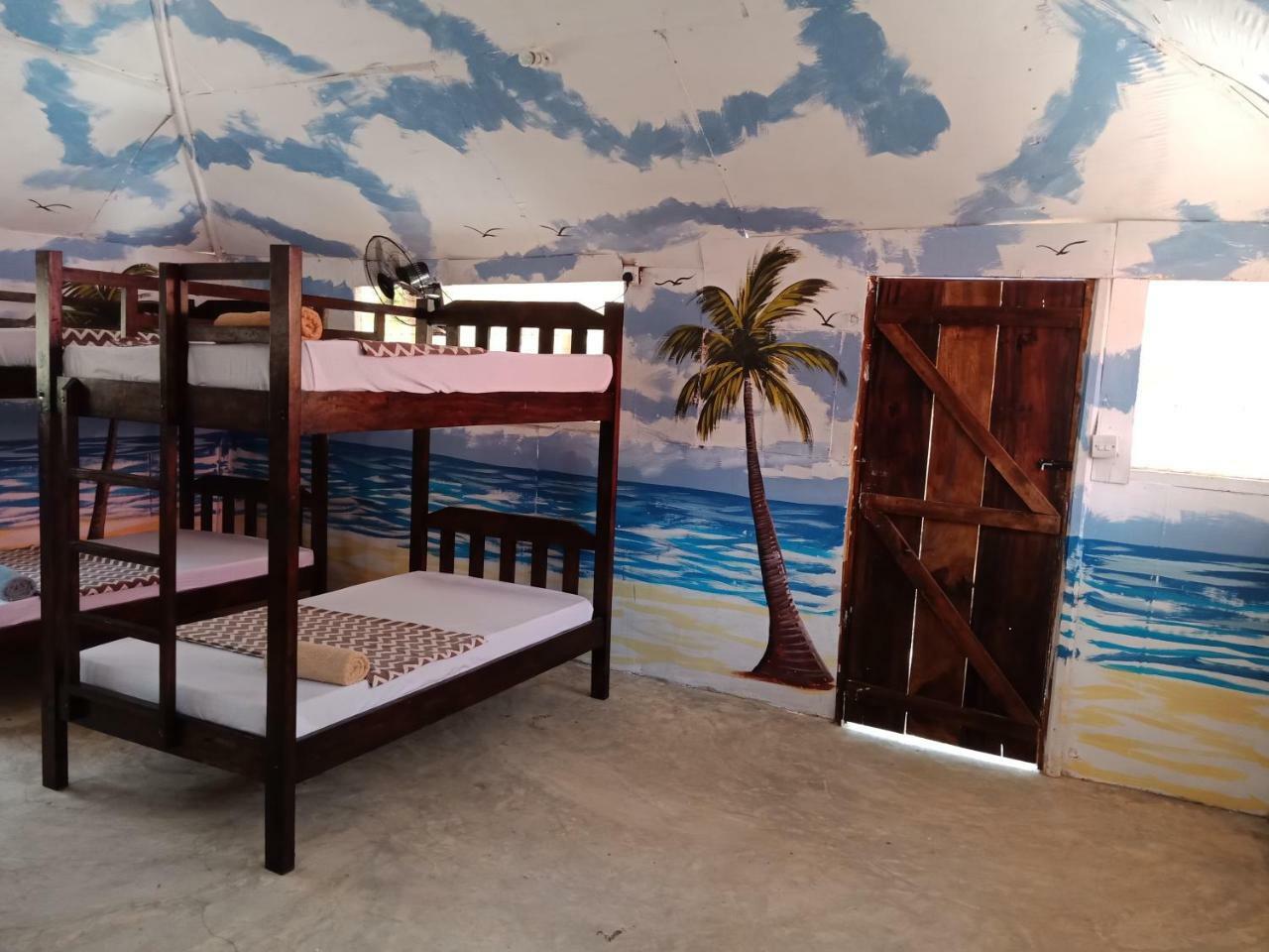 Hostel Soul Breeze Backpackers Diani Diani Beach Zewnętrze zdjęcie