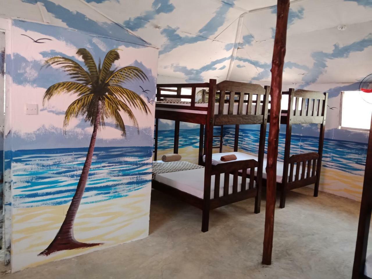 Hostel Soul Breeze Backpackers Diani Diani Beach Zewnętrze zdjęcie